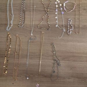 RANDOM JEWELRY LOT - 5 pieces sent to you! :)